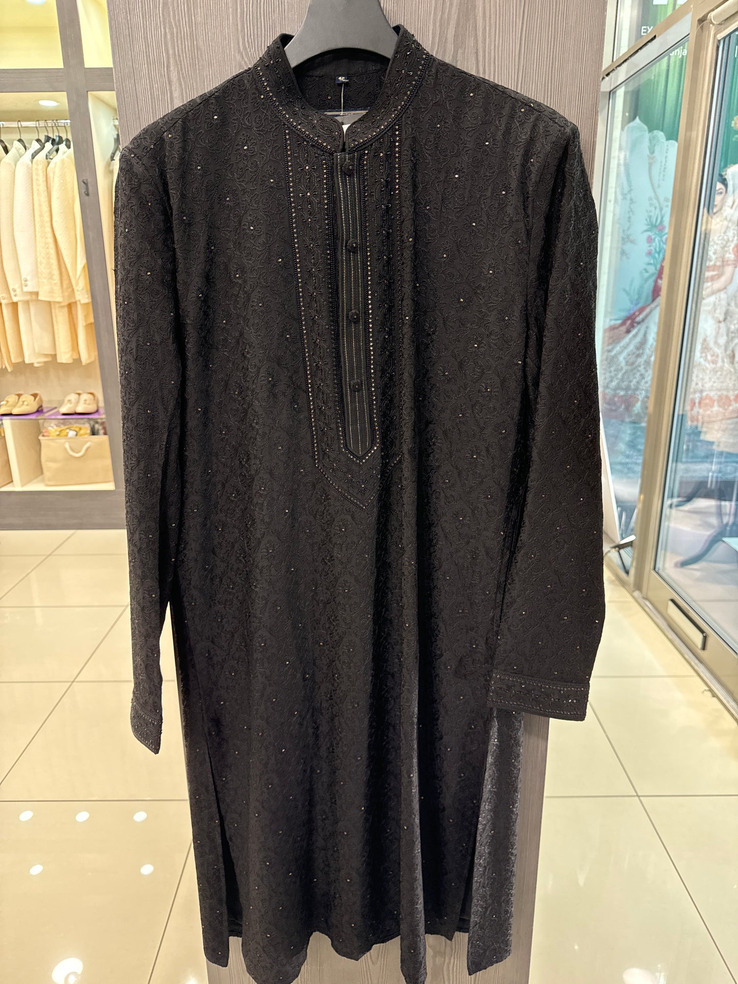 Lucknowi Kurta Set