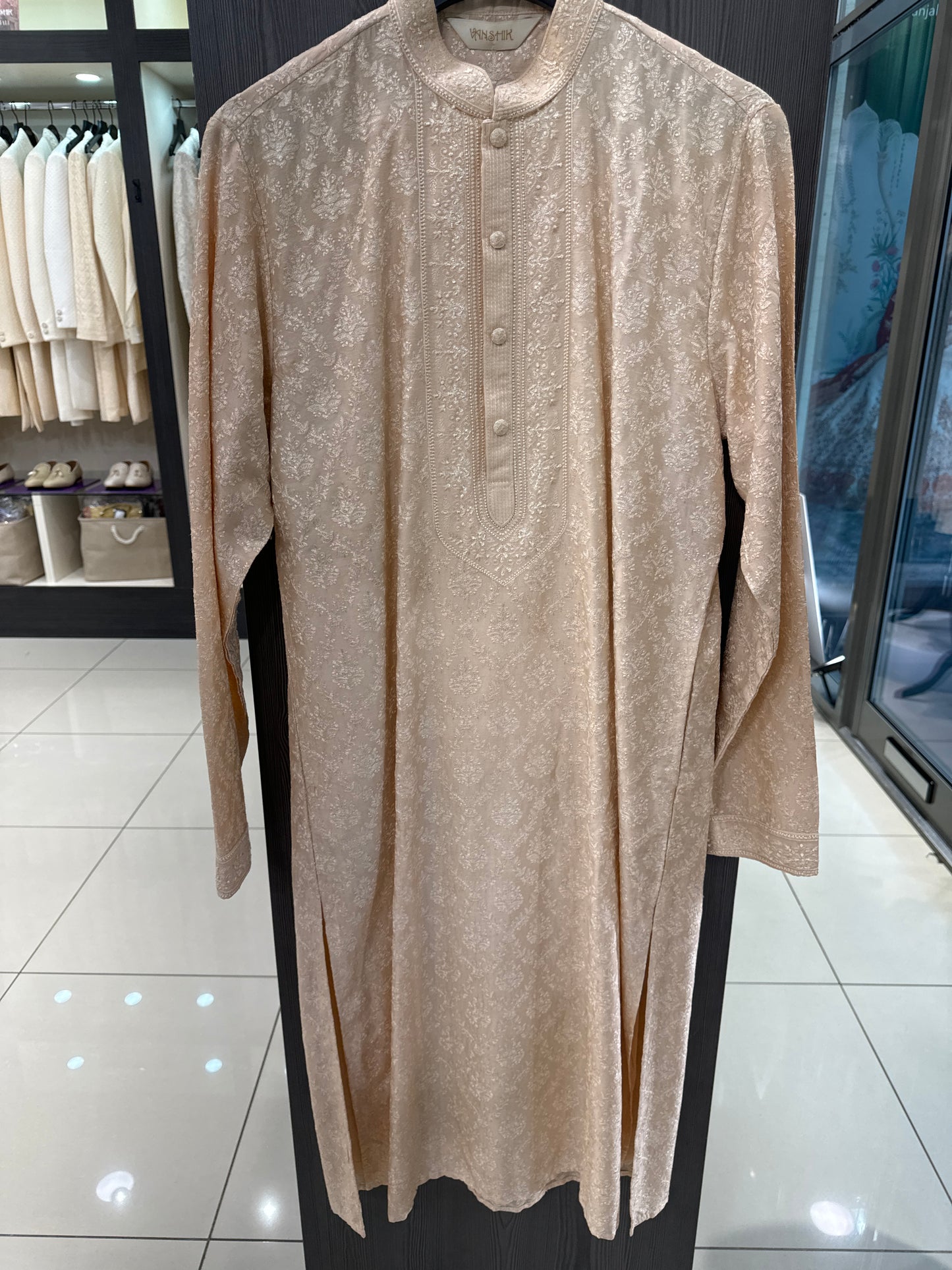 Lucknowi Kurta Set